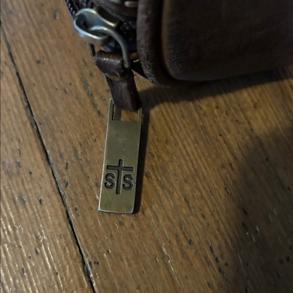 Women's STS Ranchwear brown genuine leather baroness classic crossbody bag purse - Picture 8 of 8